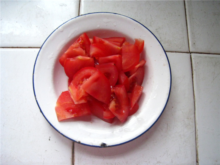 茄汁杏鲍菇肉皮步骤2