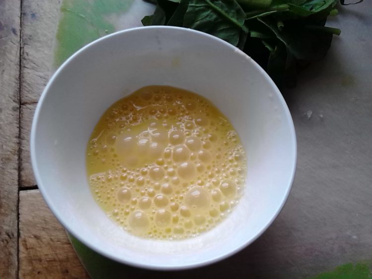 西红柿菠菜疙瘩汤步骤3