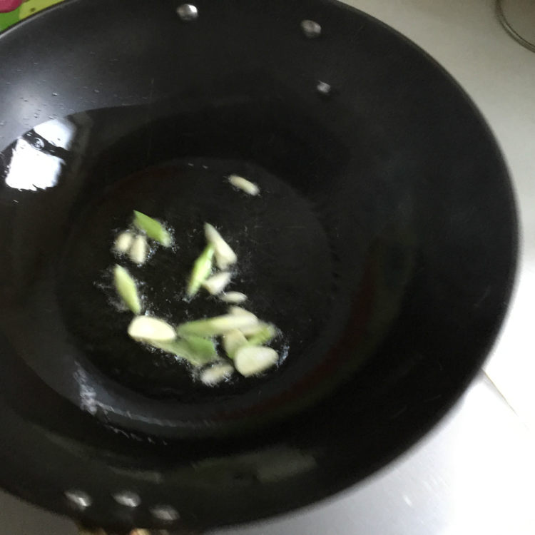葫芦瓜炒西红柿步骤6