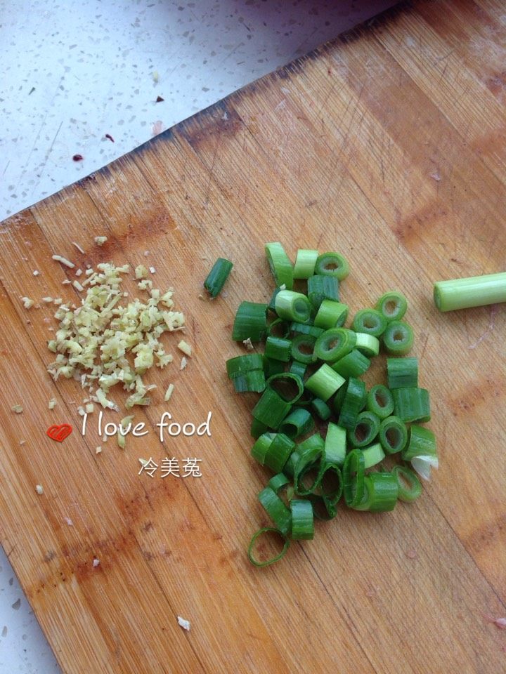 西红柿肉丁打卤面步骤4