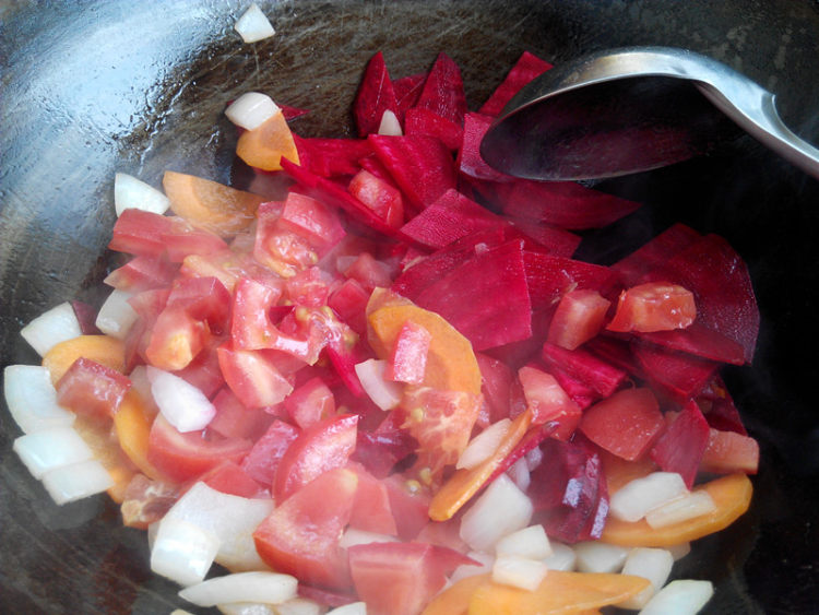 西红柿红汤步骤5