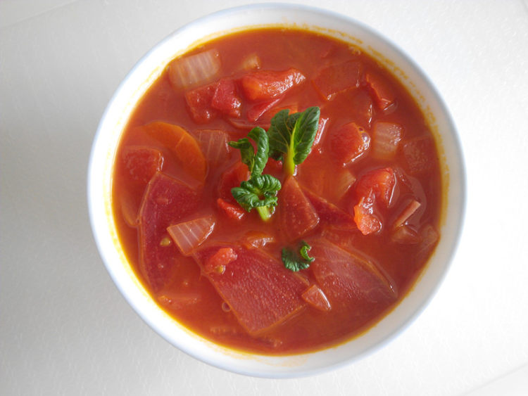 西红柿红汤步骤8
