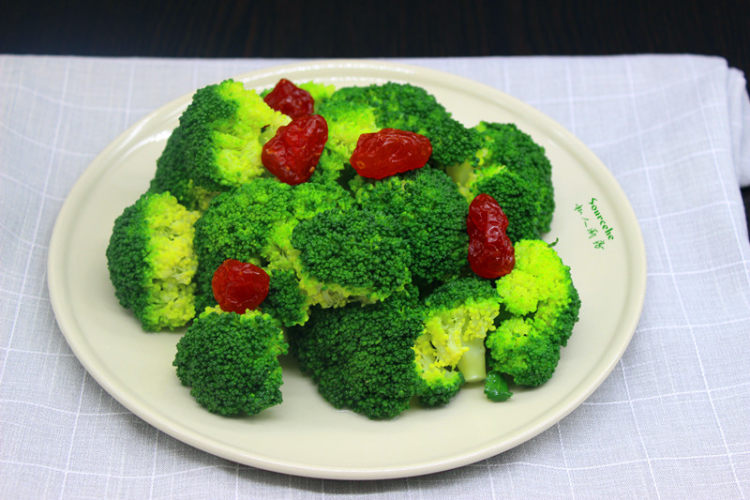 沙拉拌西兰花步骤6
