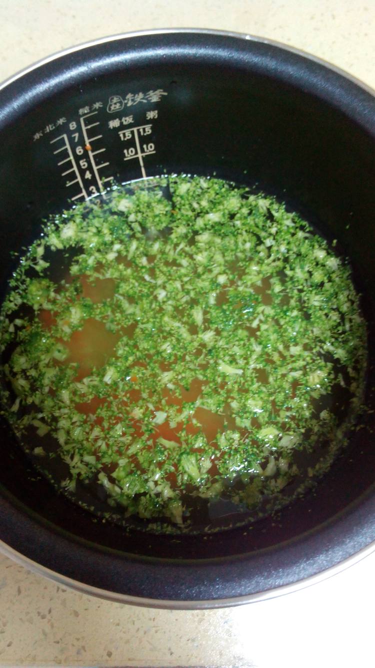 蔬菜糙米粥步骤4