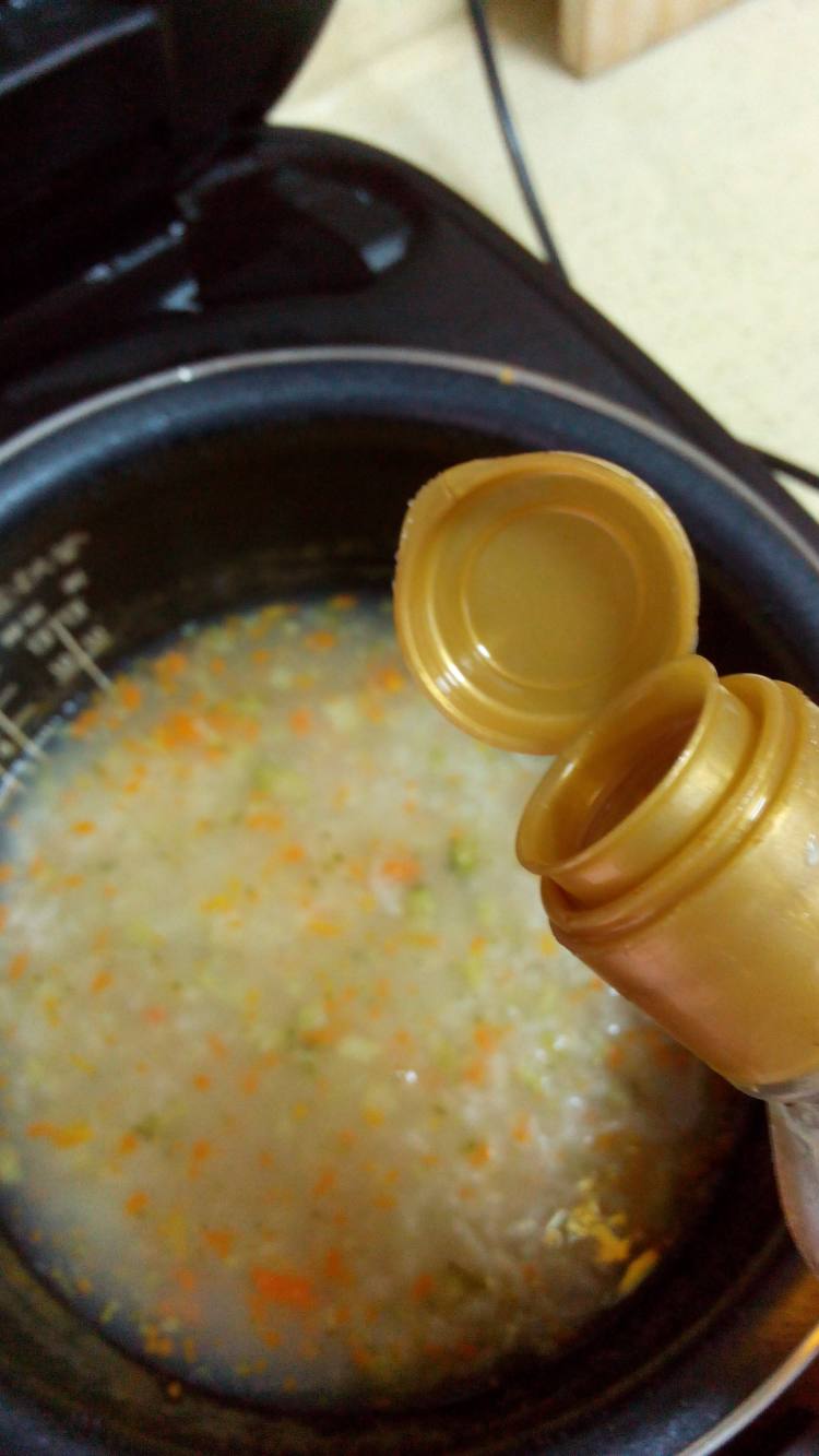蔬菜糙米粥步骤7