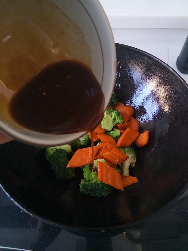 塔吉锅煲仔饭步骤9