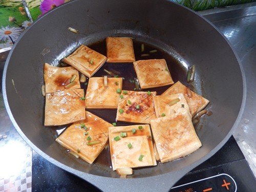 蚝油豆干步骤7