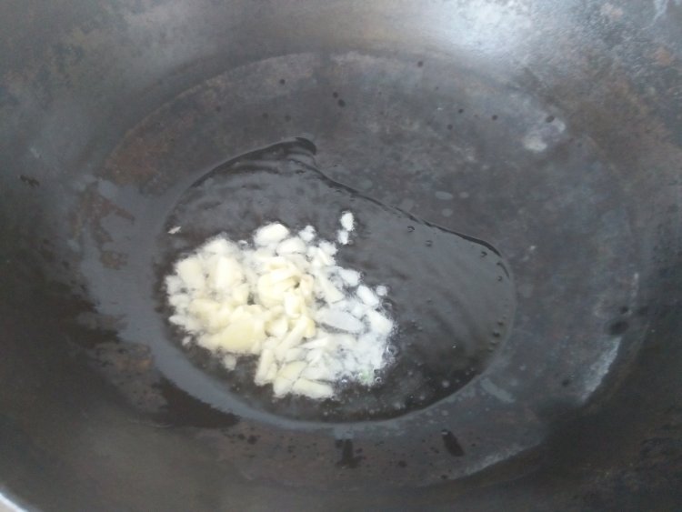 虾炒西兰花步骤4