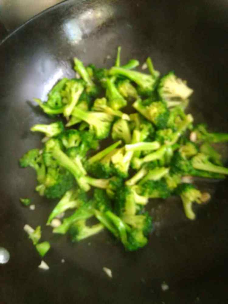 【儿童美食】蚝油西兰步骤5