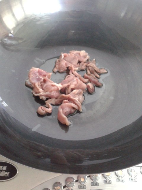 西兰花肉片步骤3