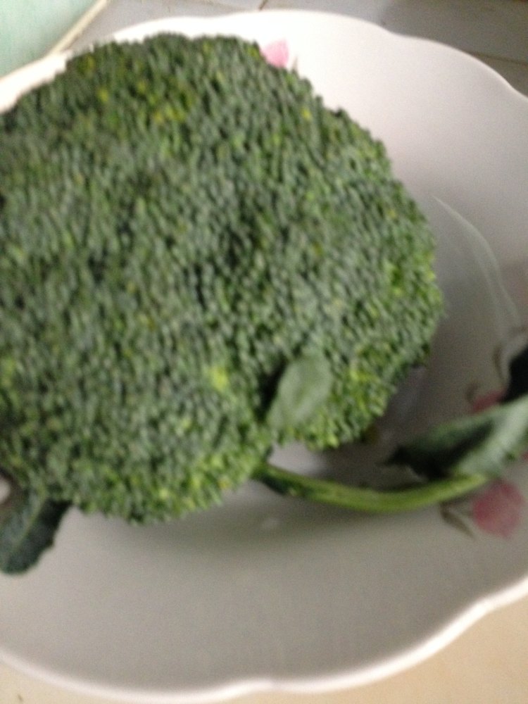 酱汁香菇西兰花步骤1