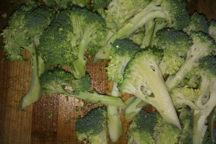 炒西兰花步骤2