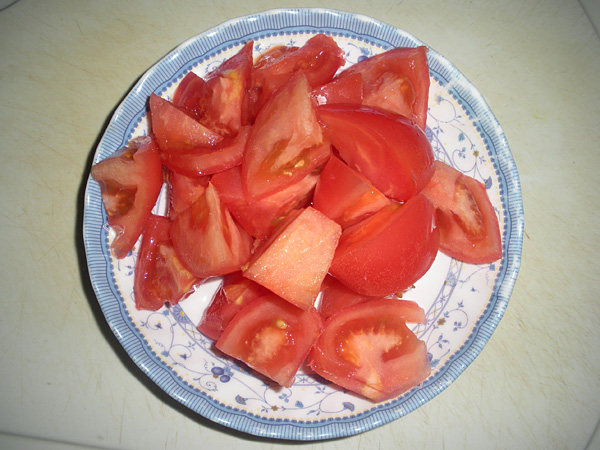 西红柿烩西兰花步骤5