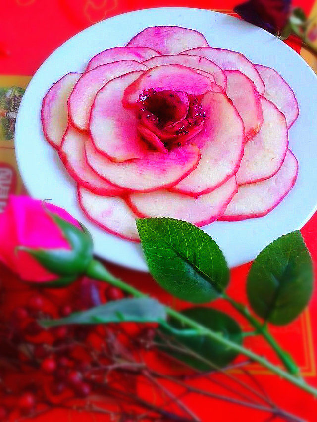 红酒苹果玫瑰花步骤9