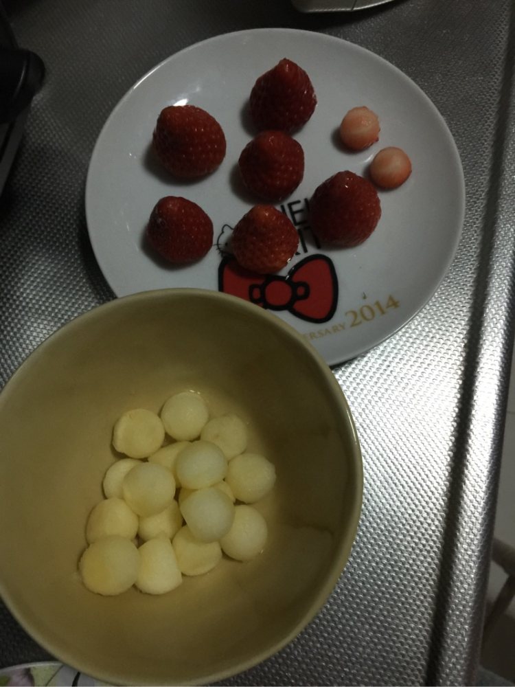 草莓苹果小玩偶步骤1