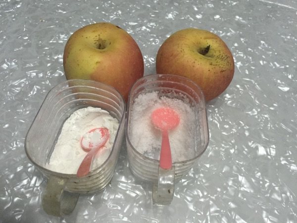 苹果果酱(面包机款)步骤1