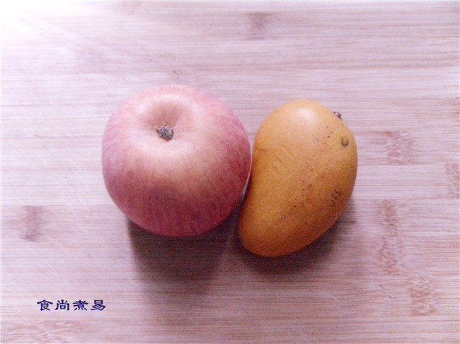 杂果奶昔步骤1
