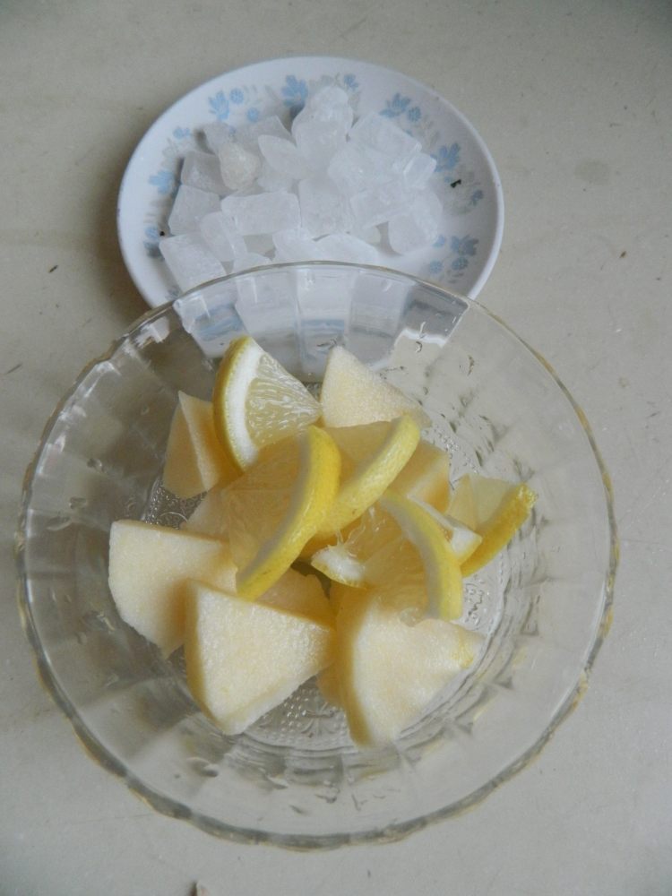 水果柠檬红茶步骤2