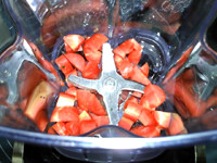 胡萝卜苹果蜜奶饮步骤4