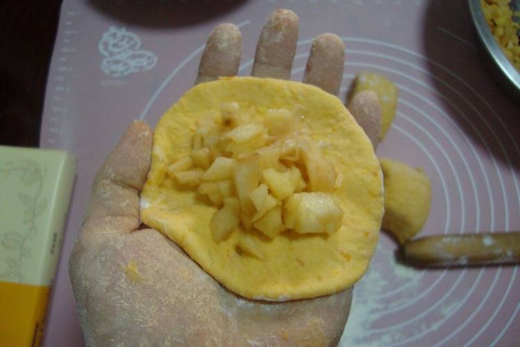 苹果馅南瓜月饼步骤8