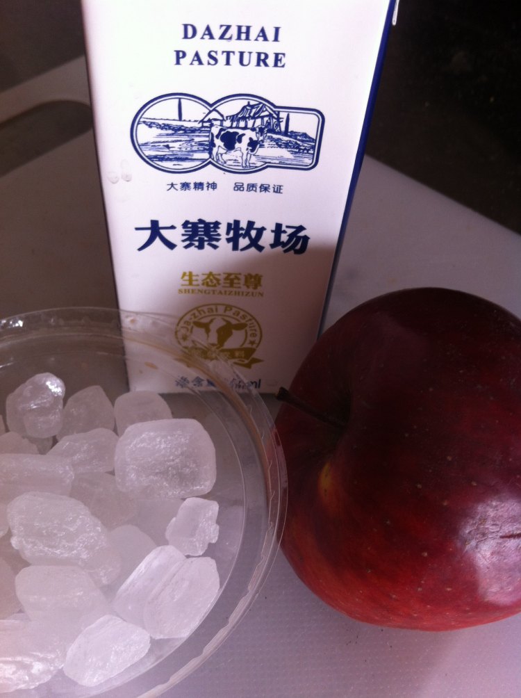 牛奶苹果瘦身饮步骤1