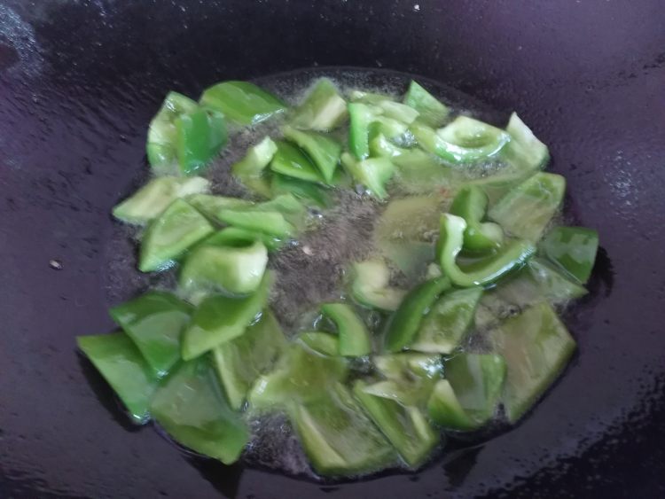 菠萝咕老肉步骤6