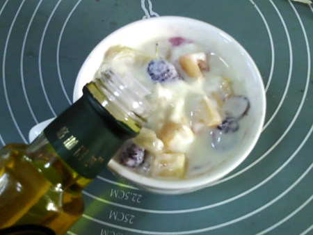 亚麻籽油酸奶水果捞步骤8