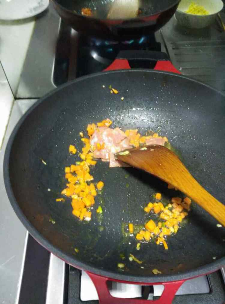 培根菠萝饭步骤8