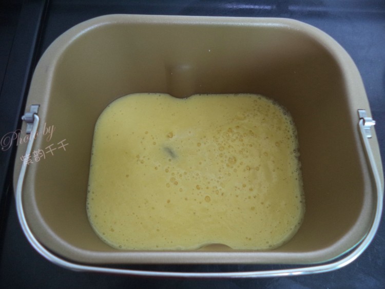 菠萝水果卷步骤5