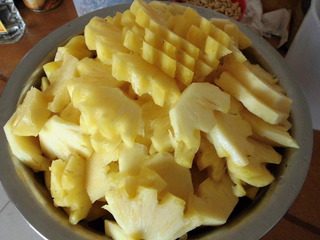 菠萝果脯步骤2