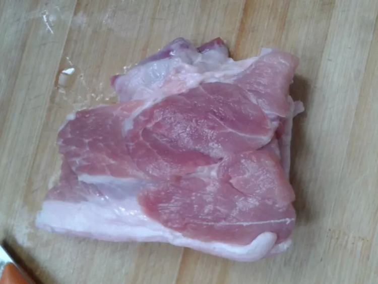 菠萝咕嘟肉步骤3