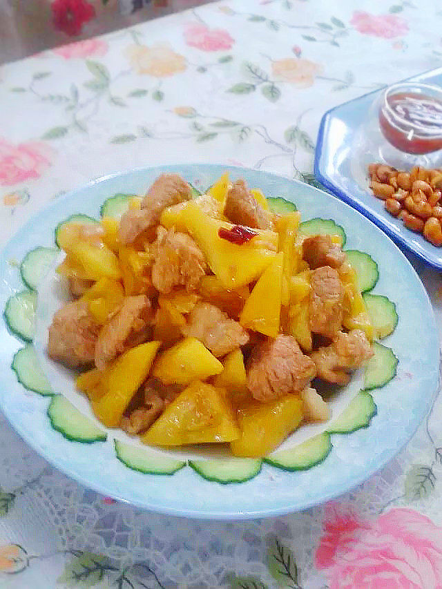 菠萝咕嘟肉步骤12