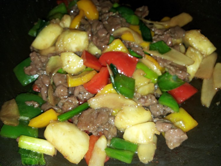 子姜菠萝牛肉步骤12