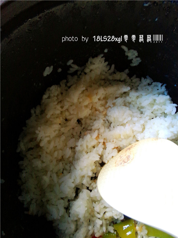 香甜菠萝饭步骤1