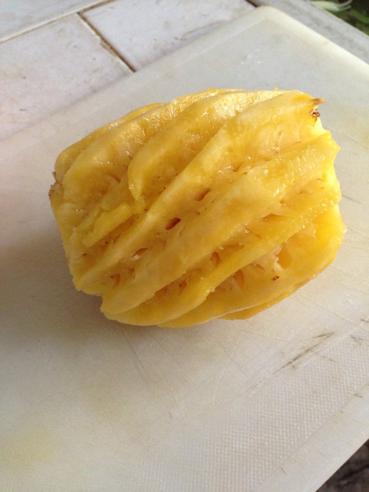 青菜炒菠萝步骤1