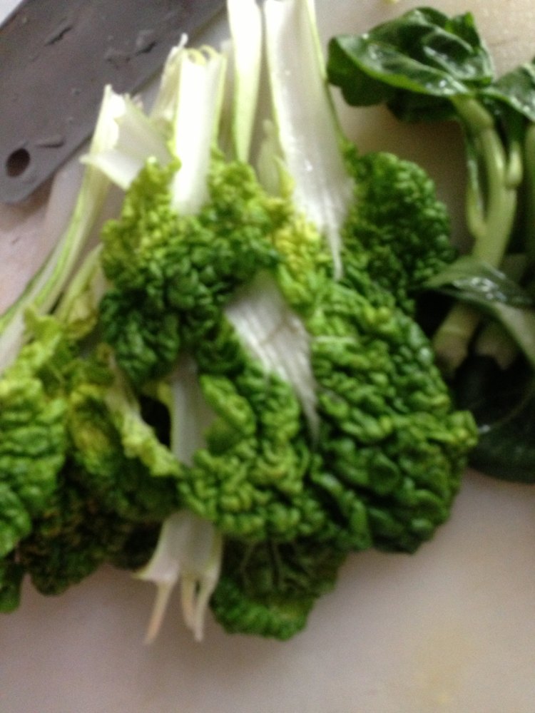 青菜炒菠萝步骤3