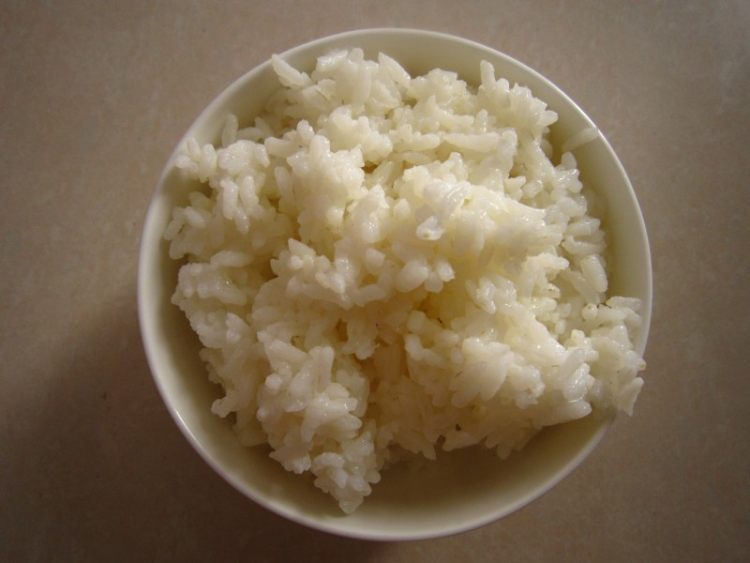 虾米菠萝炒饭步骤5
