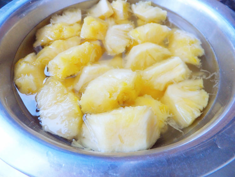 自制菠萝冰棍步骤1