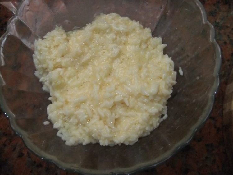 培根菠萝炒饭步骤7
