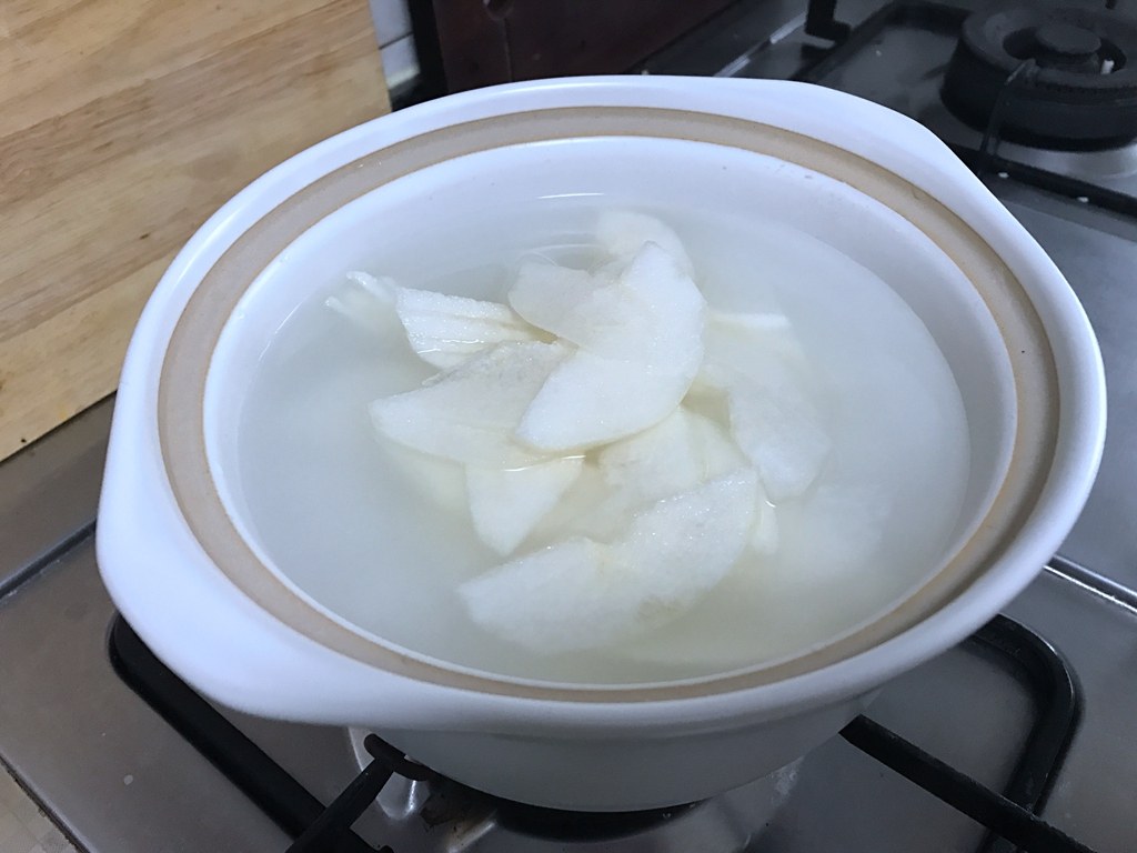 冰糖雪梨粥步骤5