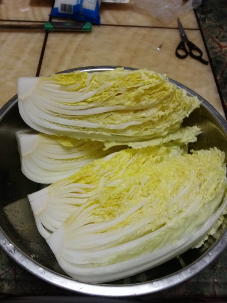 正宗韩国辣白菜泡菜步骤1