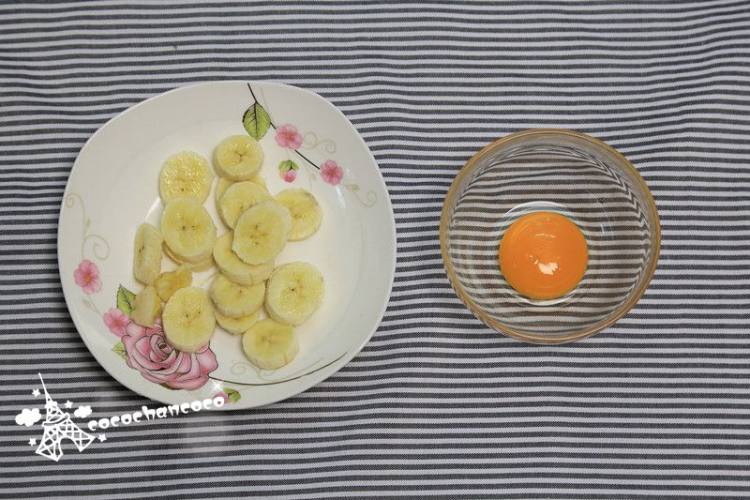 无糖无油版香蕉松饼步骤1