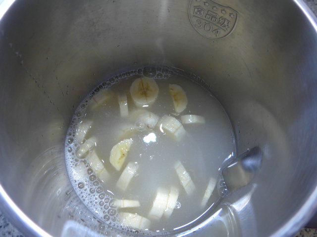燕麦片香蕉米糊步骤5
