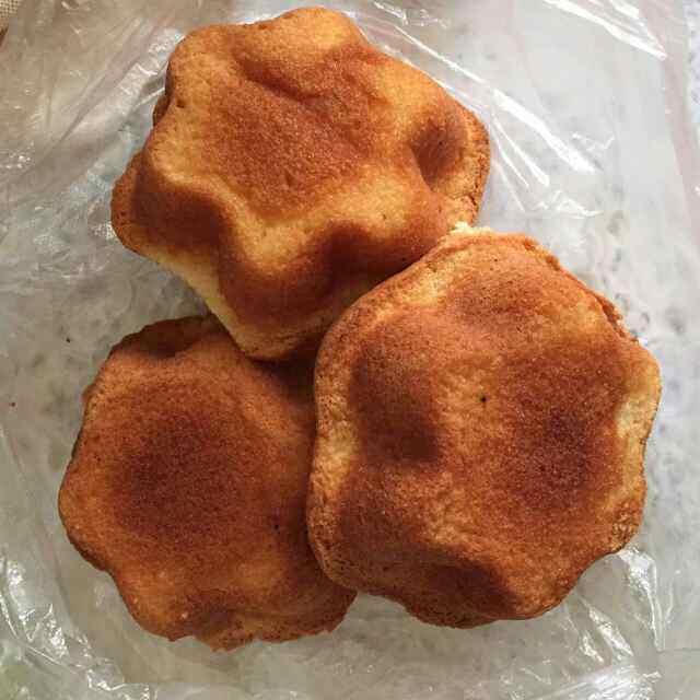 迷你熊猫奶油蛋糕步骤1