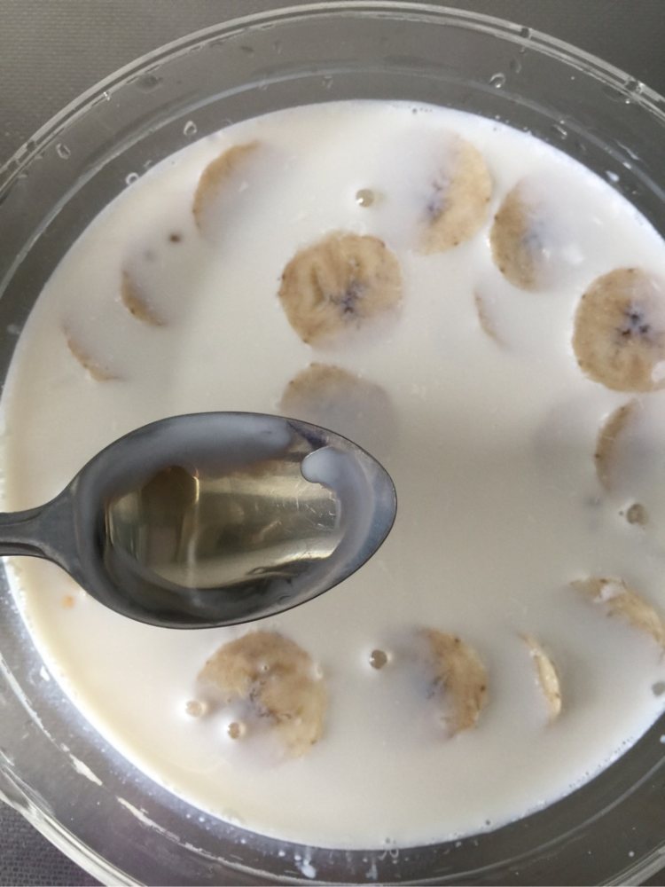 【儿童美食】香蕉西米步骤5