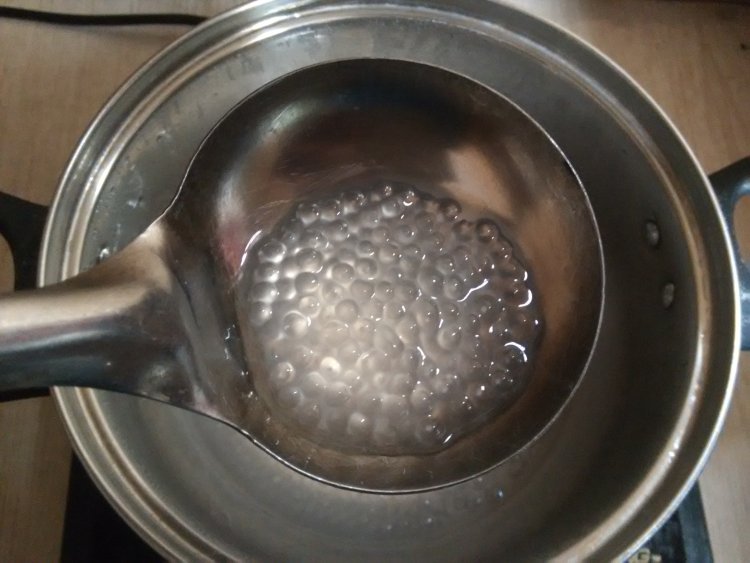 香蕉西米露步骤4