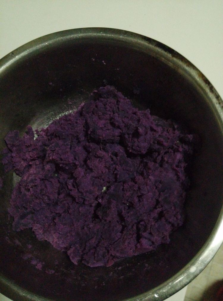 紫薯香蕉卷步骤2
