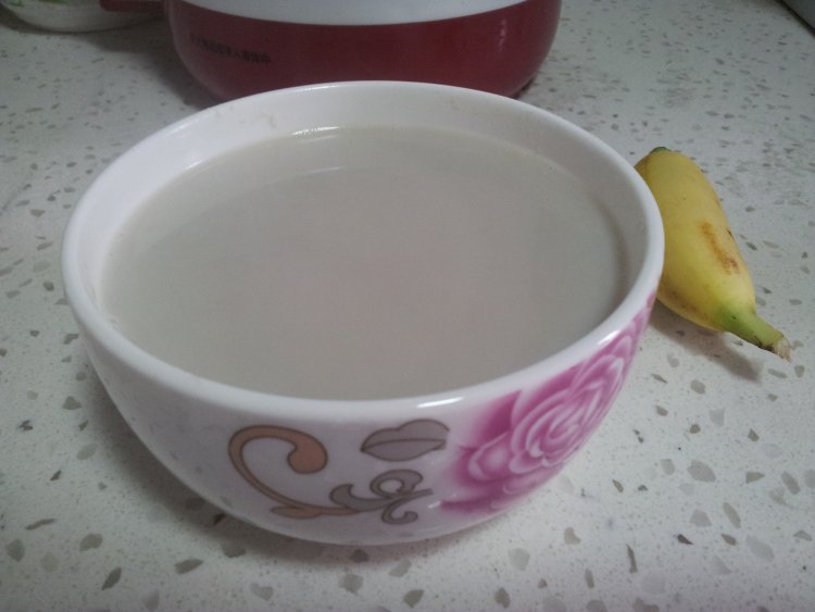 香蕉牛奶花生豆浆步骤8