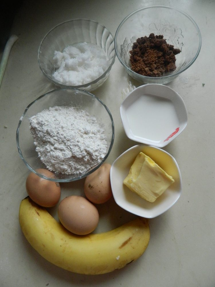 香蕉黄油蛋糕步骤1