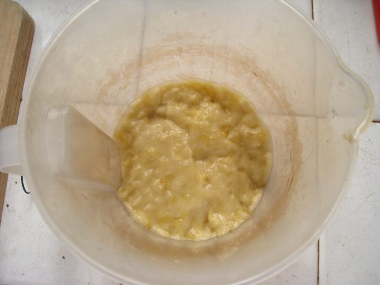 紫薯香蕉奶昔步骤7